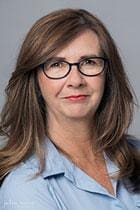 Headshot of Veronika: Acting headshot and corporate Headshot