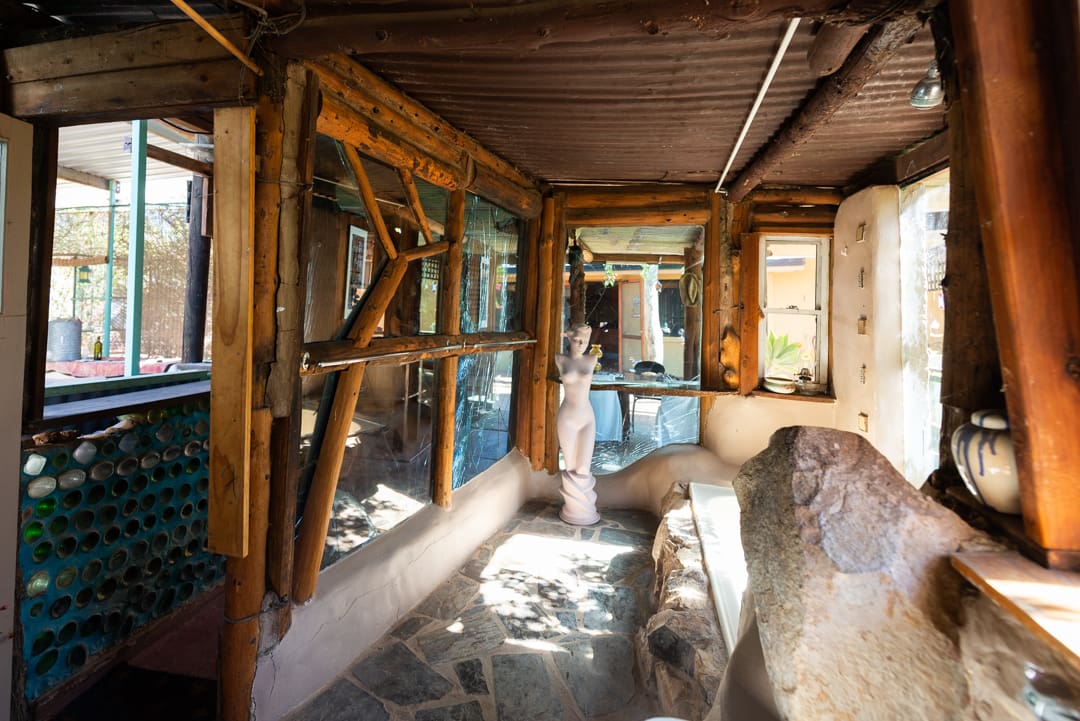 The interior bathroom of a home in Lightning Ridge, Australia