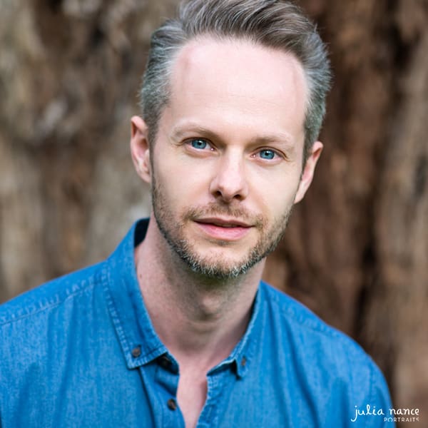 Melbourne actor headshot of Ben Pfeiffer outdoors