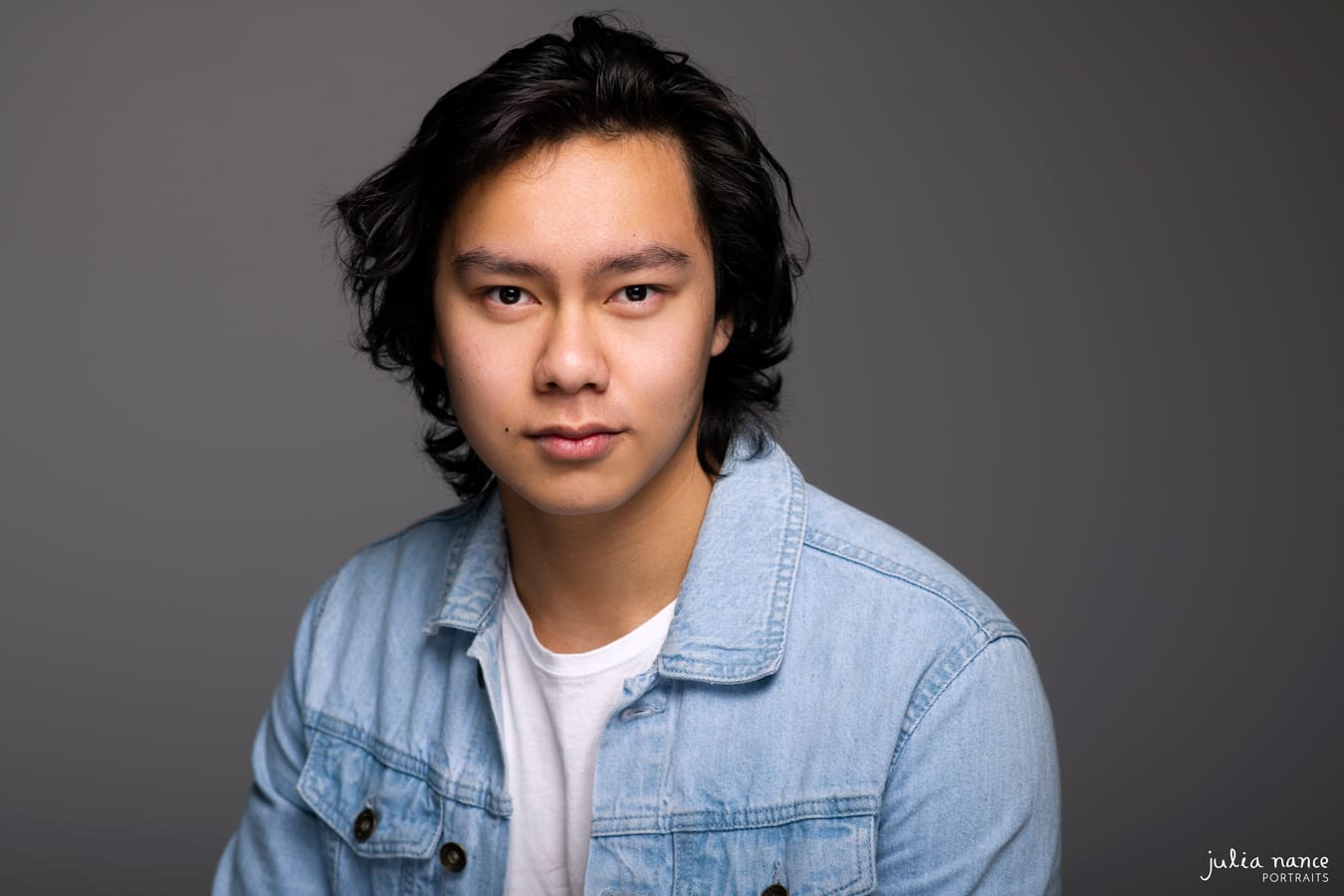 Serious actor headshot of melbourne man taken in studio.