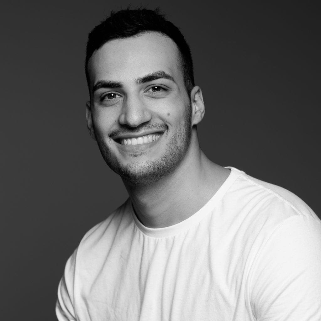 headshot of melbourne dancer and performer smiling to camera.